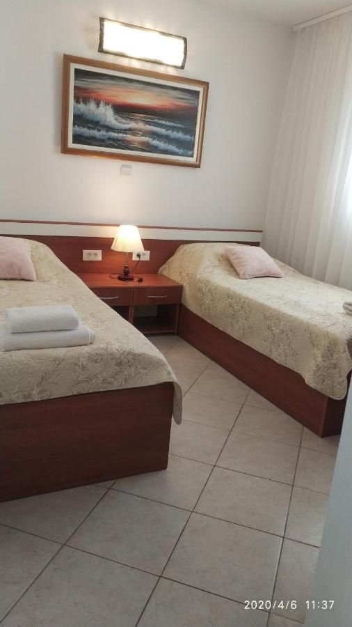Diklo Beach Apartments Robert & Renata Zadar Extérieur photo