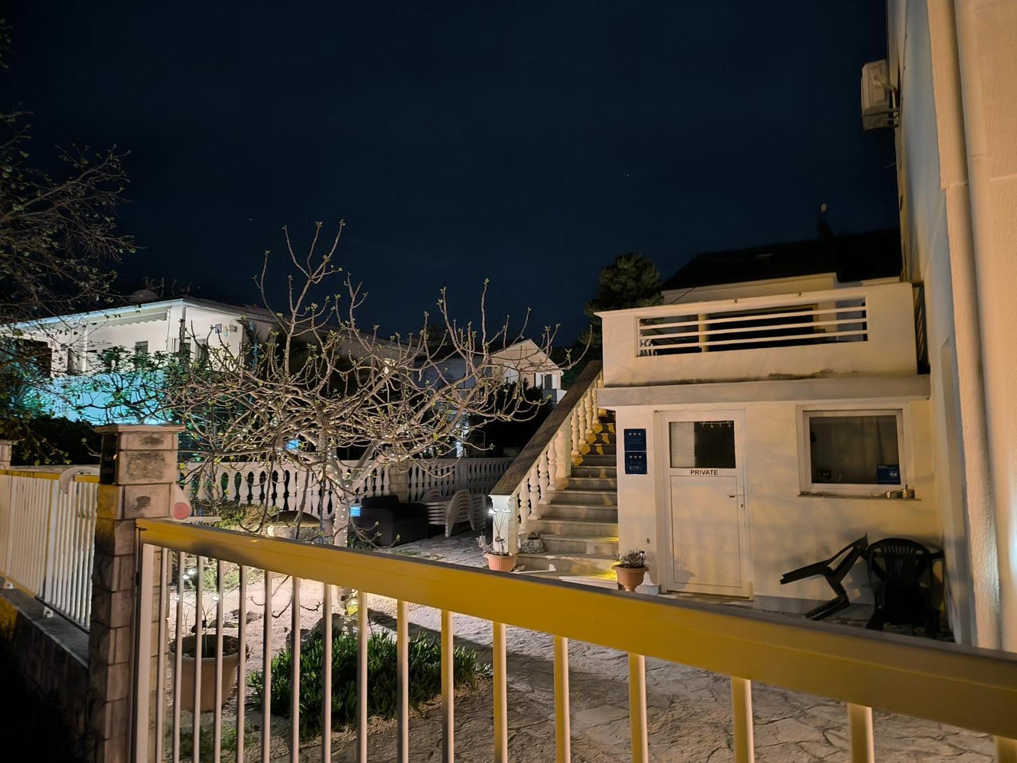 Diklo Beach Apartments Robert & Renata Zadar Extérieur photo